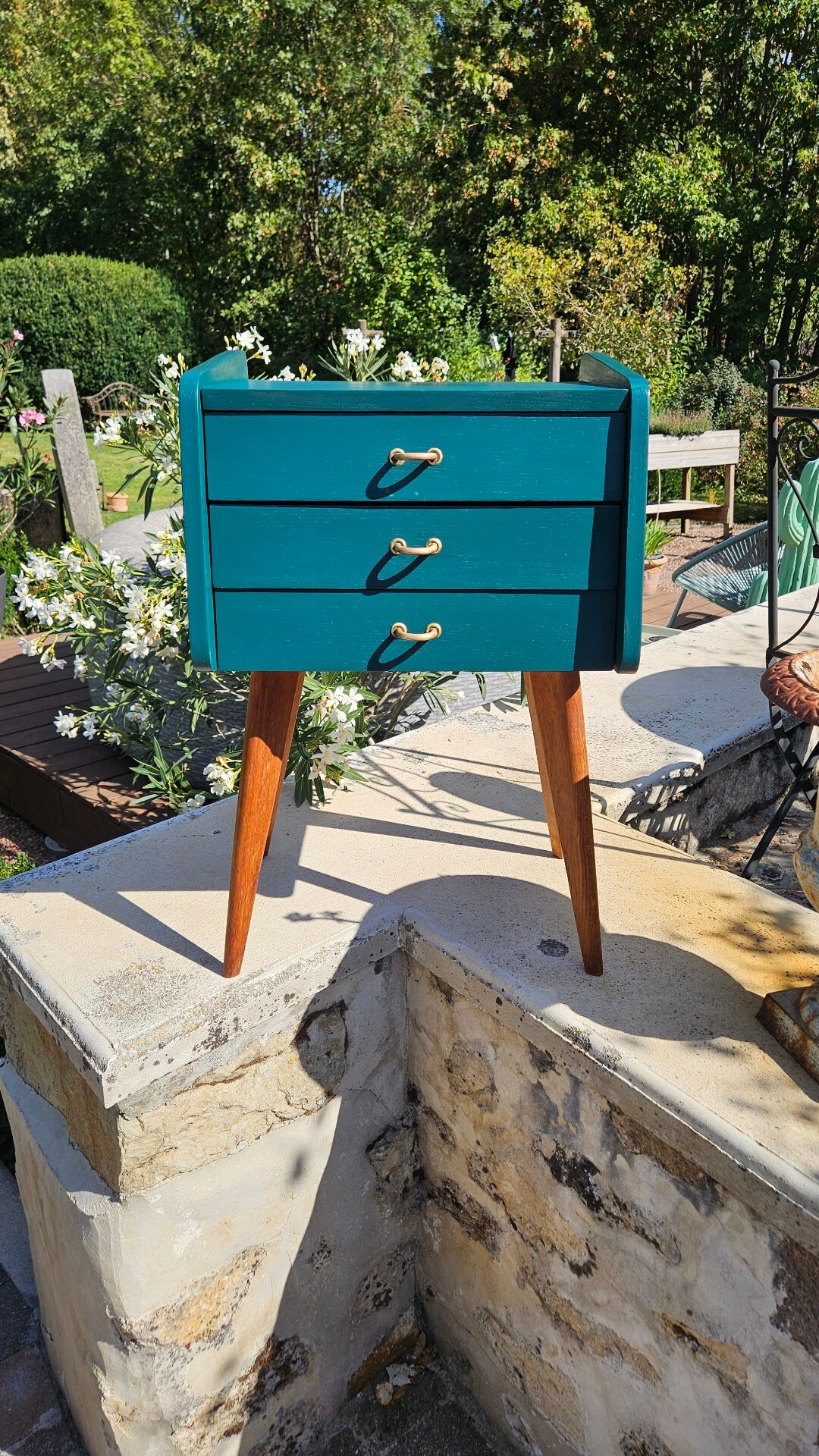Table de chevet scandinave