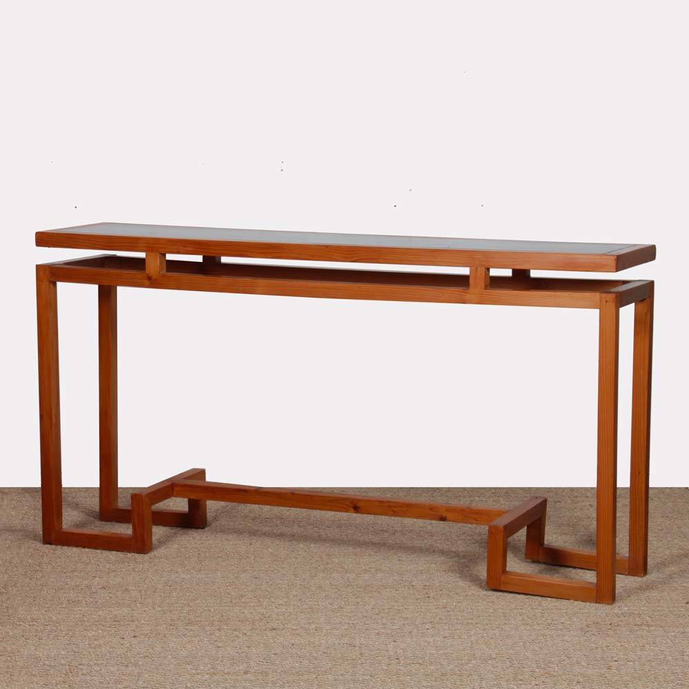 Console en pin dessinée par George Couteau, 1980