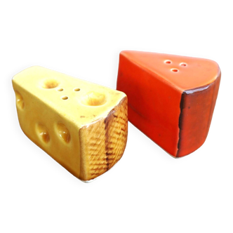 Poivrière et salière forme fromage vintage en céramique