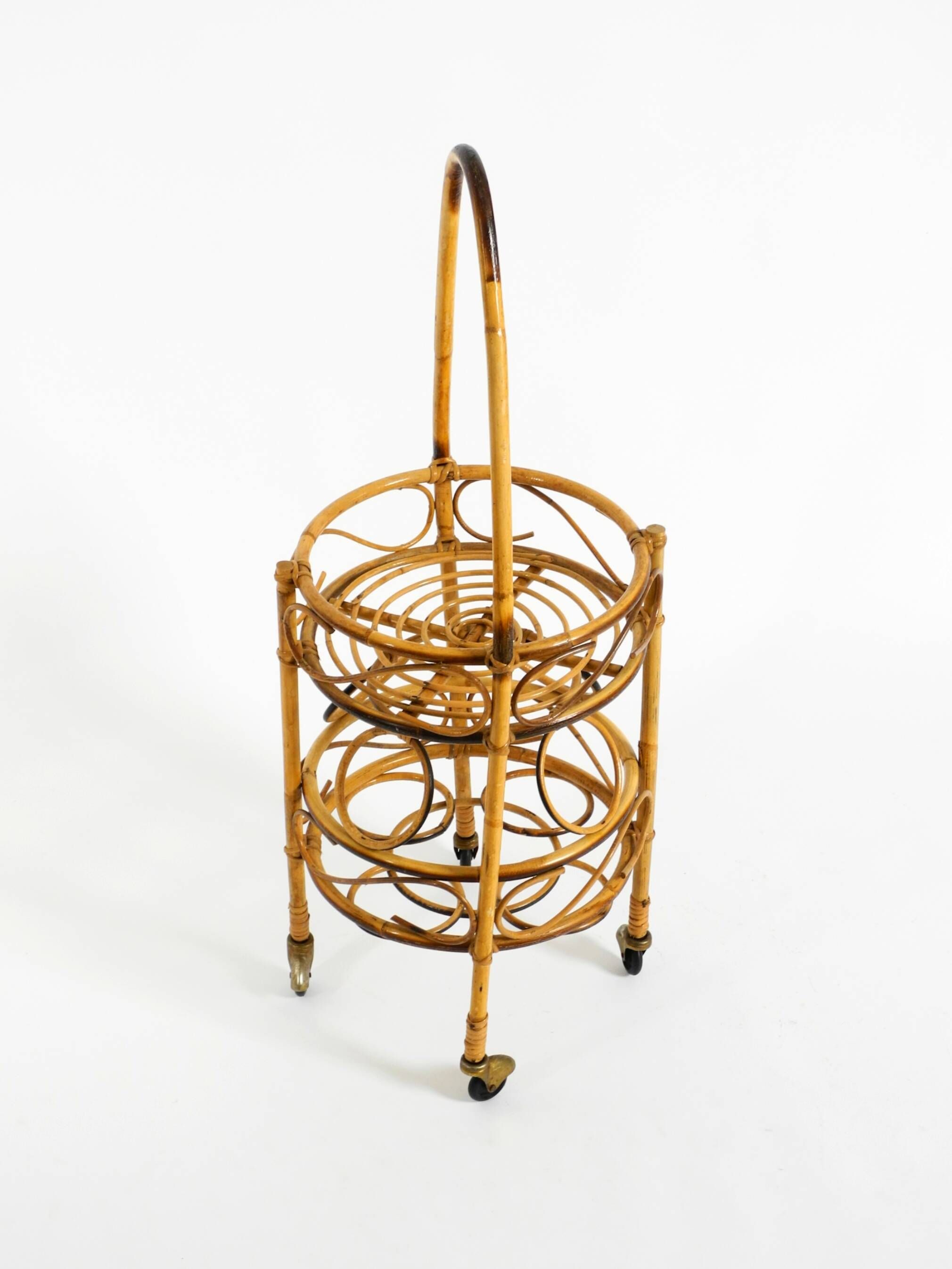 Italian Mid Century bar and serving trolley made of bamboo with wheels