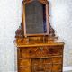 Commode antique en deux parties avec miroir, années 1890.
