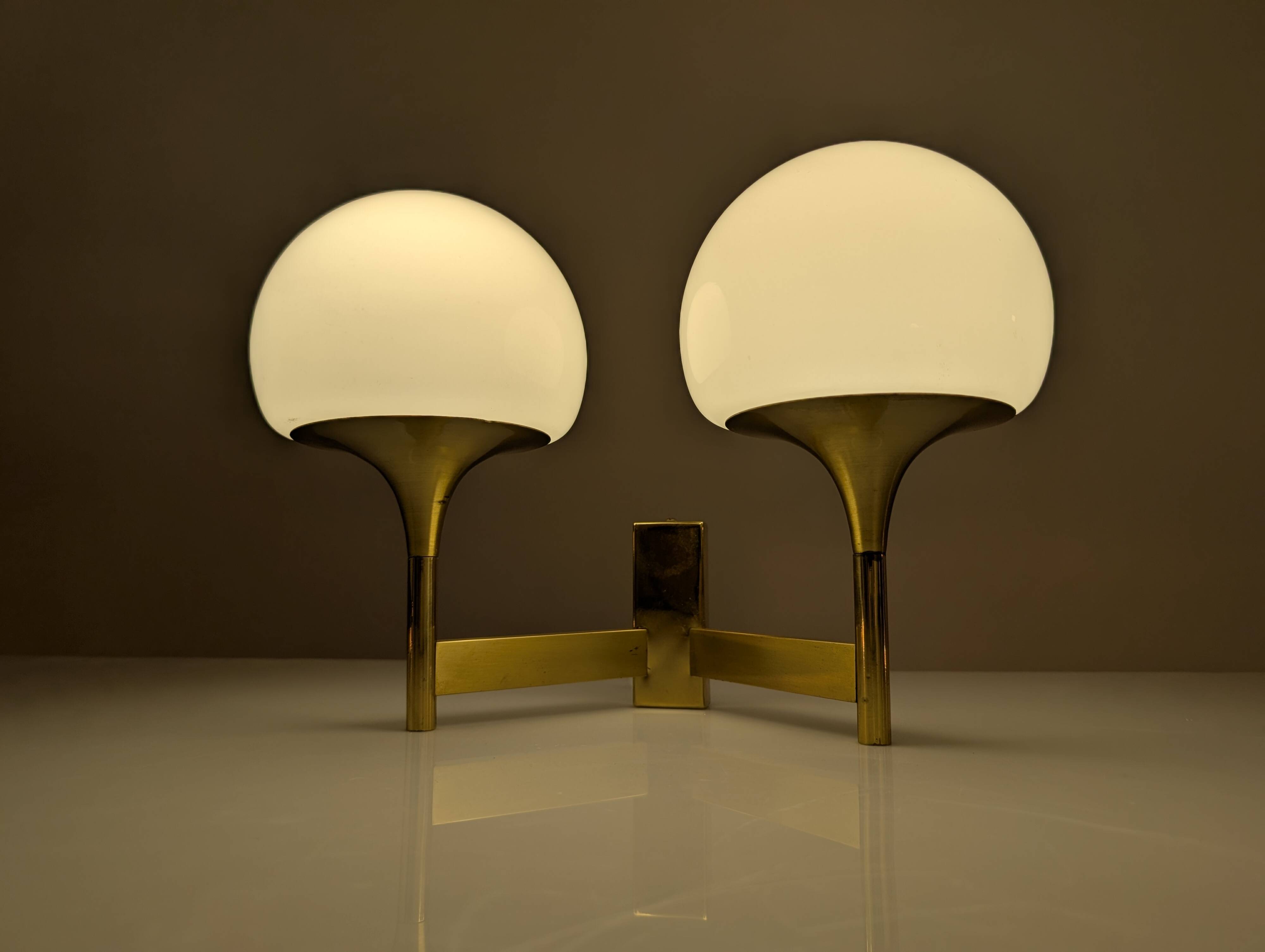 Italian Brass and Opaline Wall Sconce Sciolari, 1960s