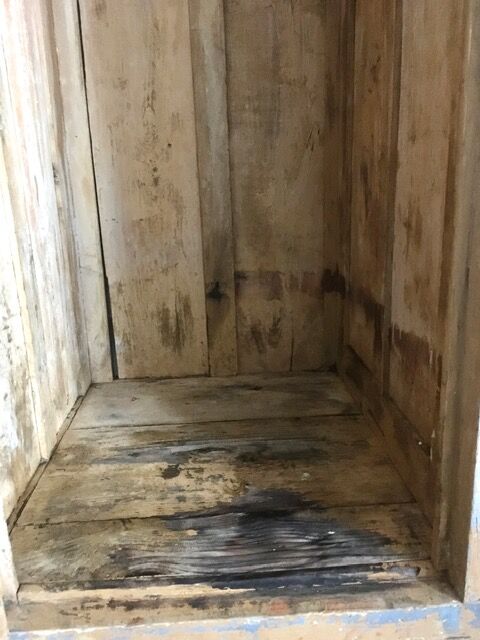 Old wooden cabinet 2 doors