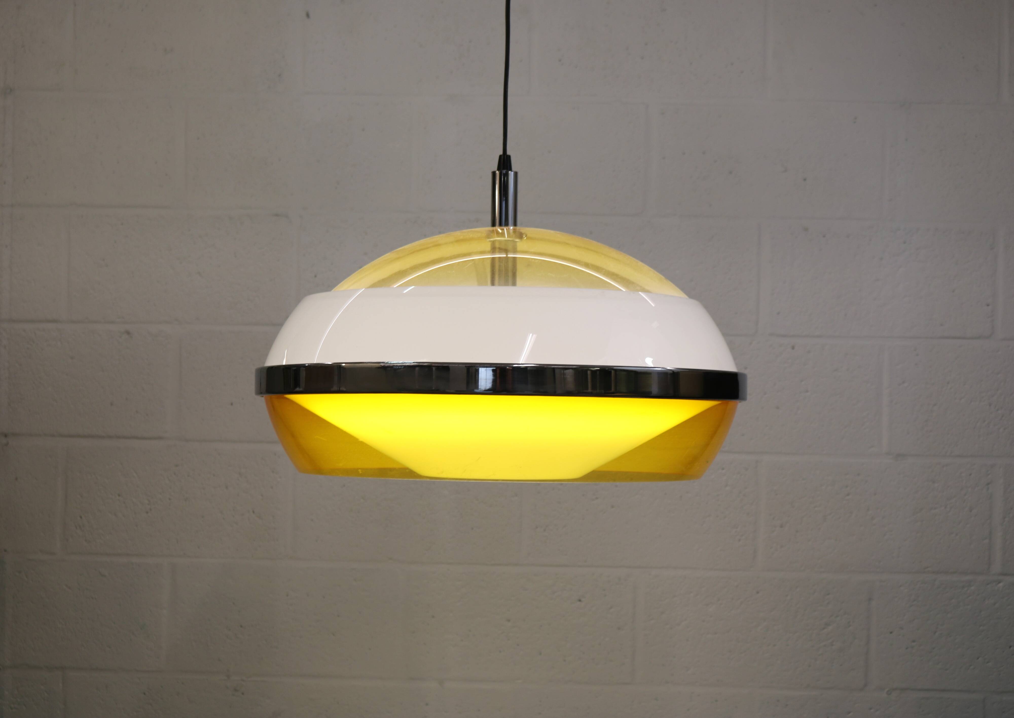 Space age UFO ceiling lamp *** Stilux Milano *** Italy 1970s *** Rare