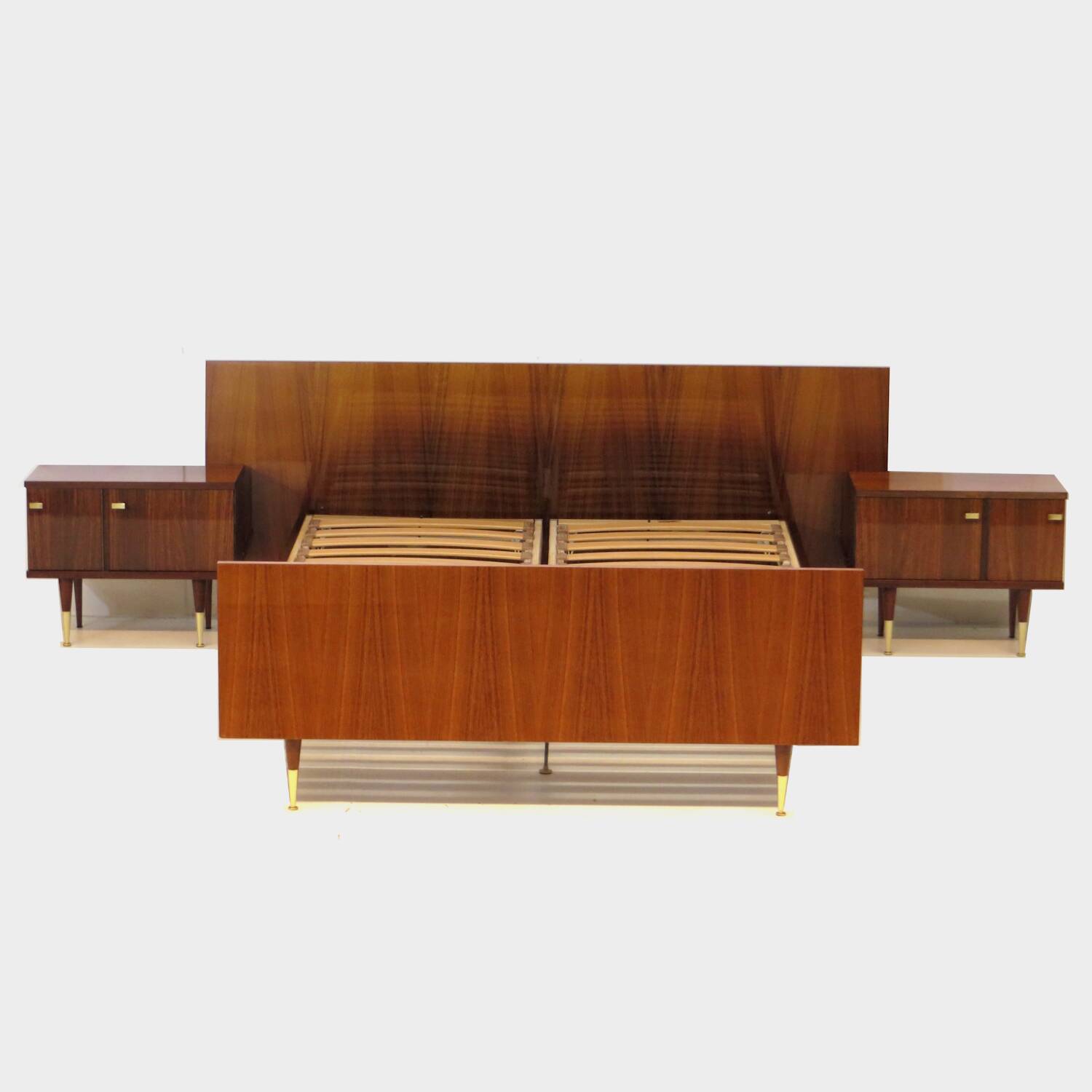 Vintage mid century double bed bedroom set in rosewood & brass, 1960s