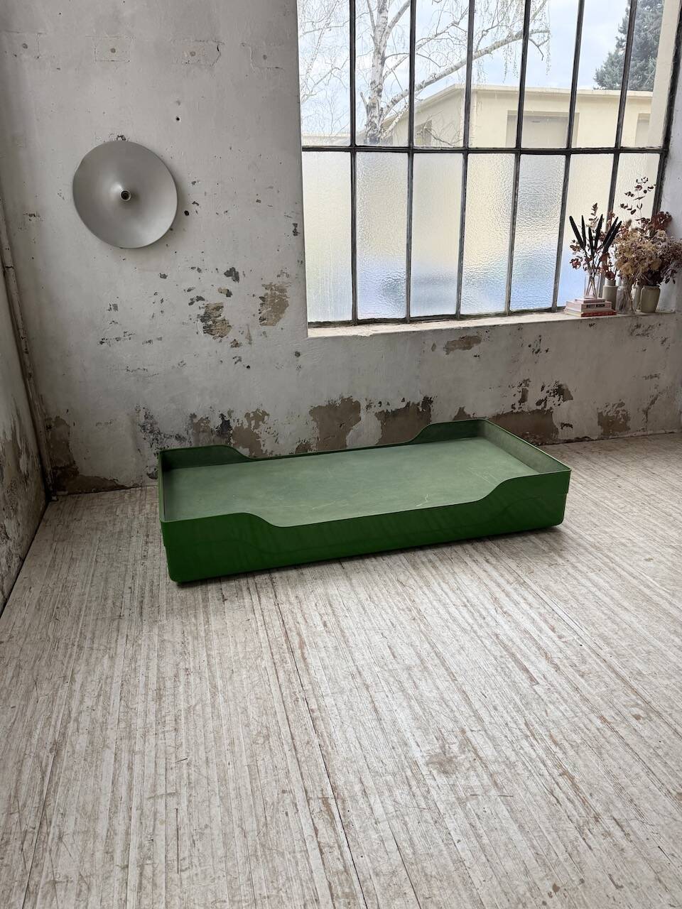 Ozoo single bed by Marc Berthier for Roche Bobois, 1967