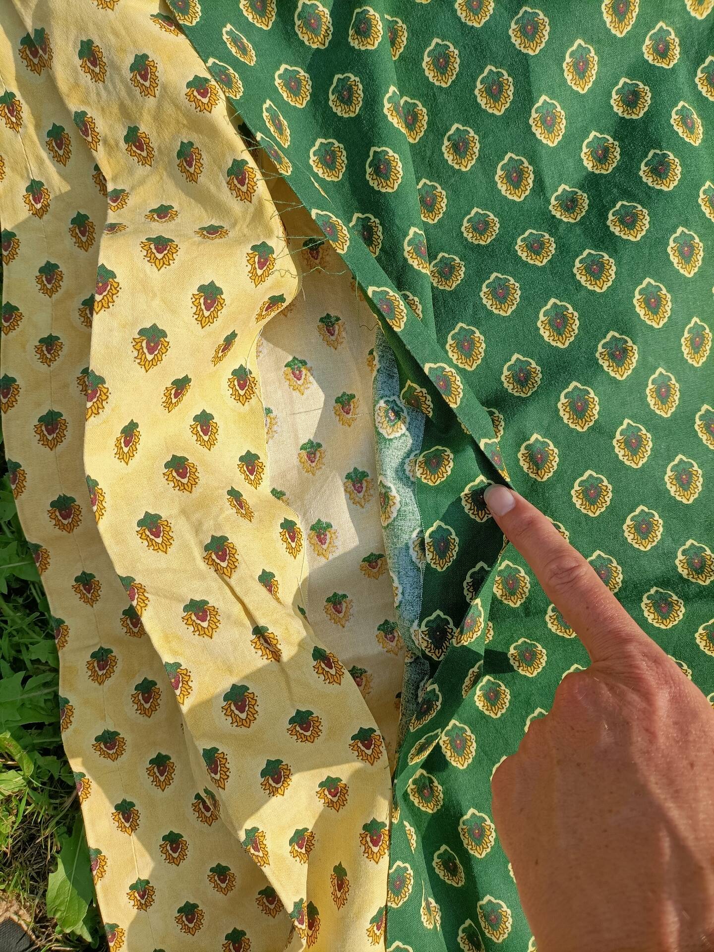 Retro Provençal tablecloth