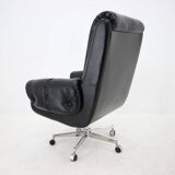 Scandinavian style leather office swivel armchair, 1970s