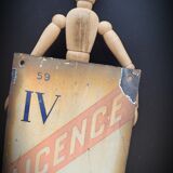 License IV enamelled plate