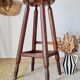Tabouret haut d'atelier patiné