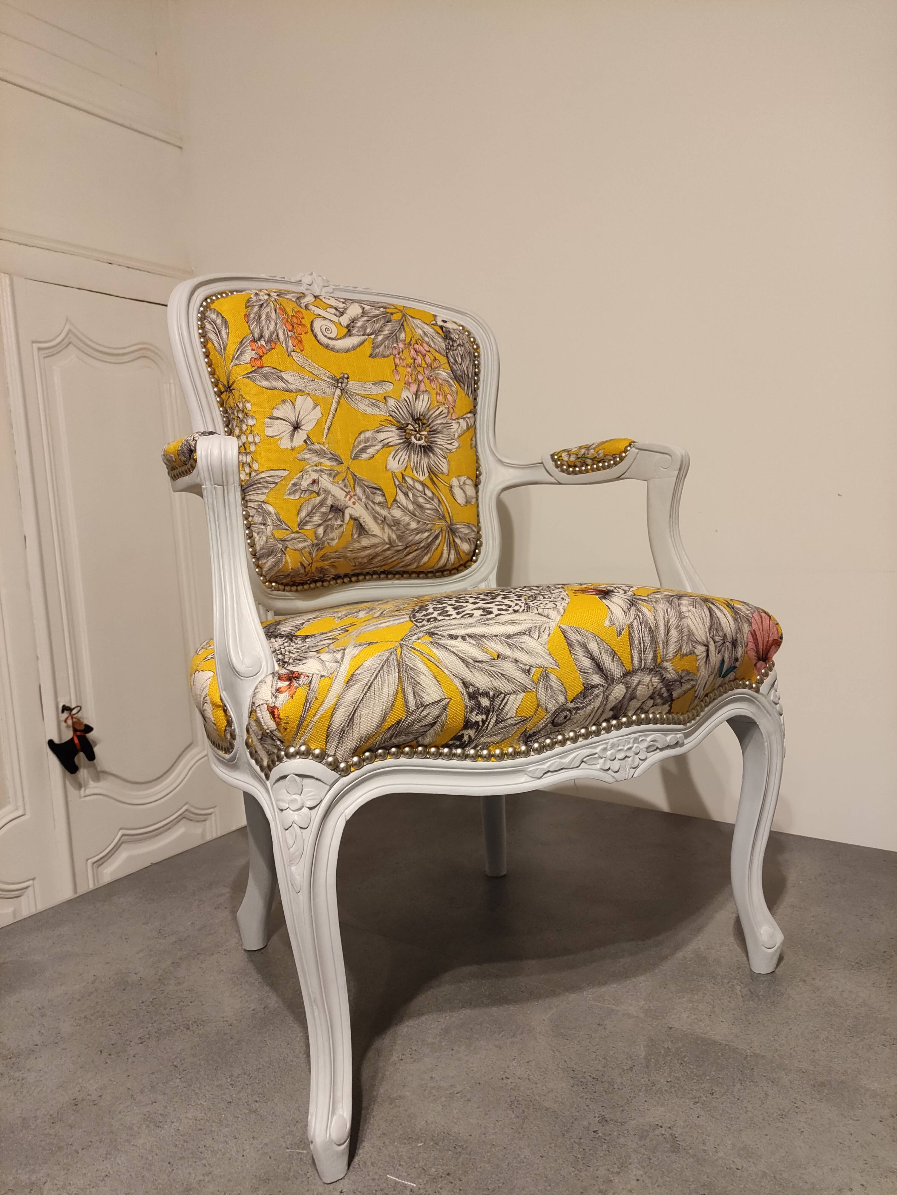 Cabriolet de style Louis XV