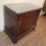 Commode italienne à quatre tiroirs en noyer de la fin du XIXe siècle
