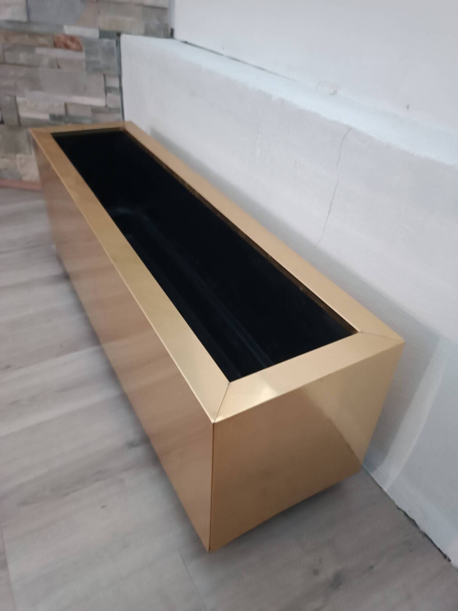 Brass planter by Hobby Flowers Barcelona, 1990