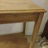 Small piece of furniture/old pedestal table