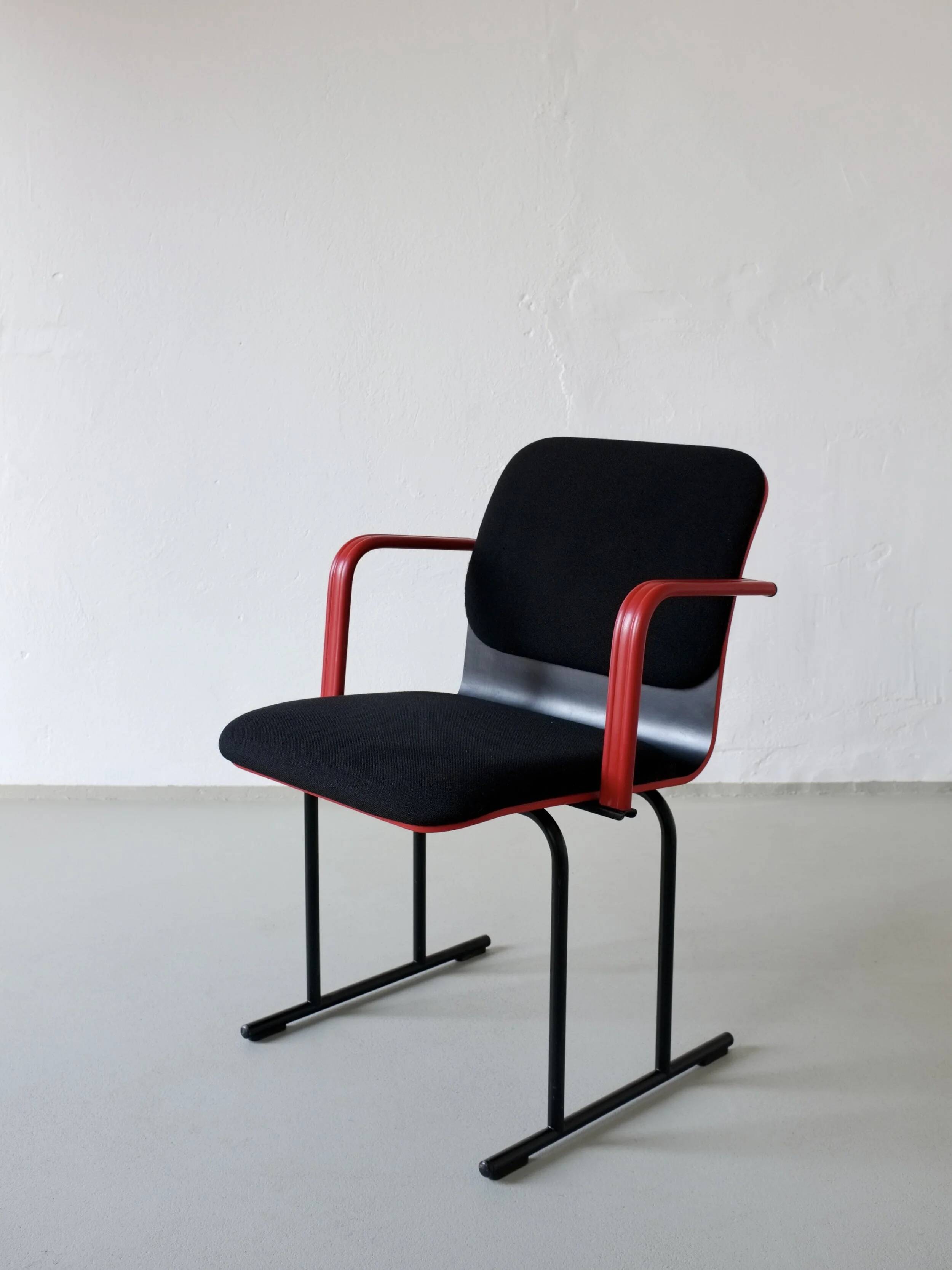 Black and red armchair by Yrjö Kukkapuro for Avarte, Finland, 1980s