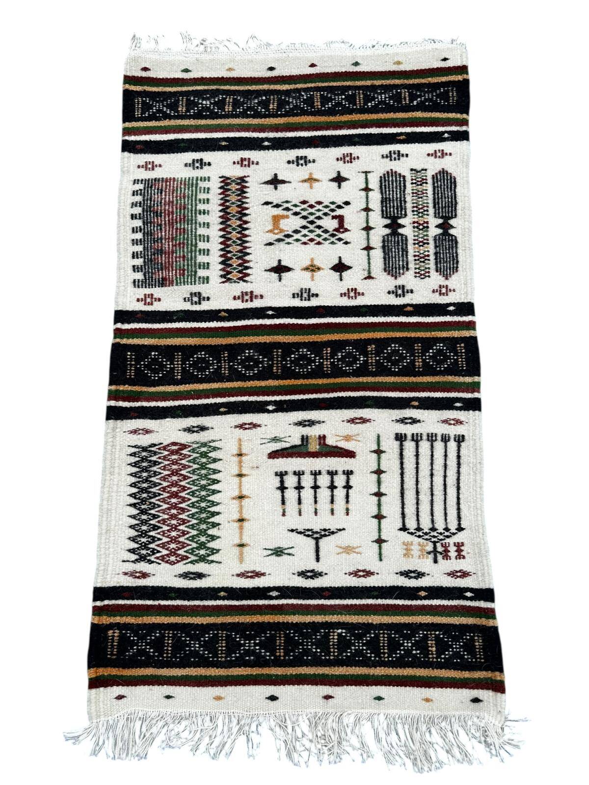 Handmade kilim rug 90cm x 50cm