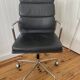 Fauteuil de bureau ea 219 soft pad eames chair by vitra