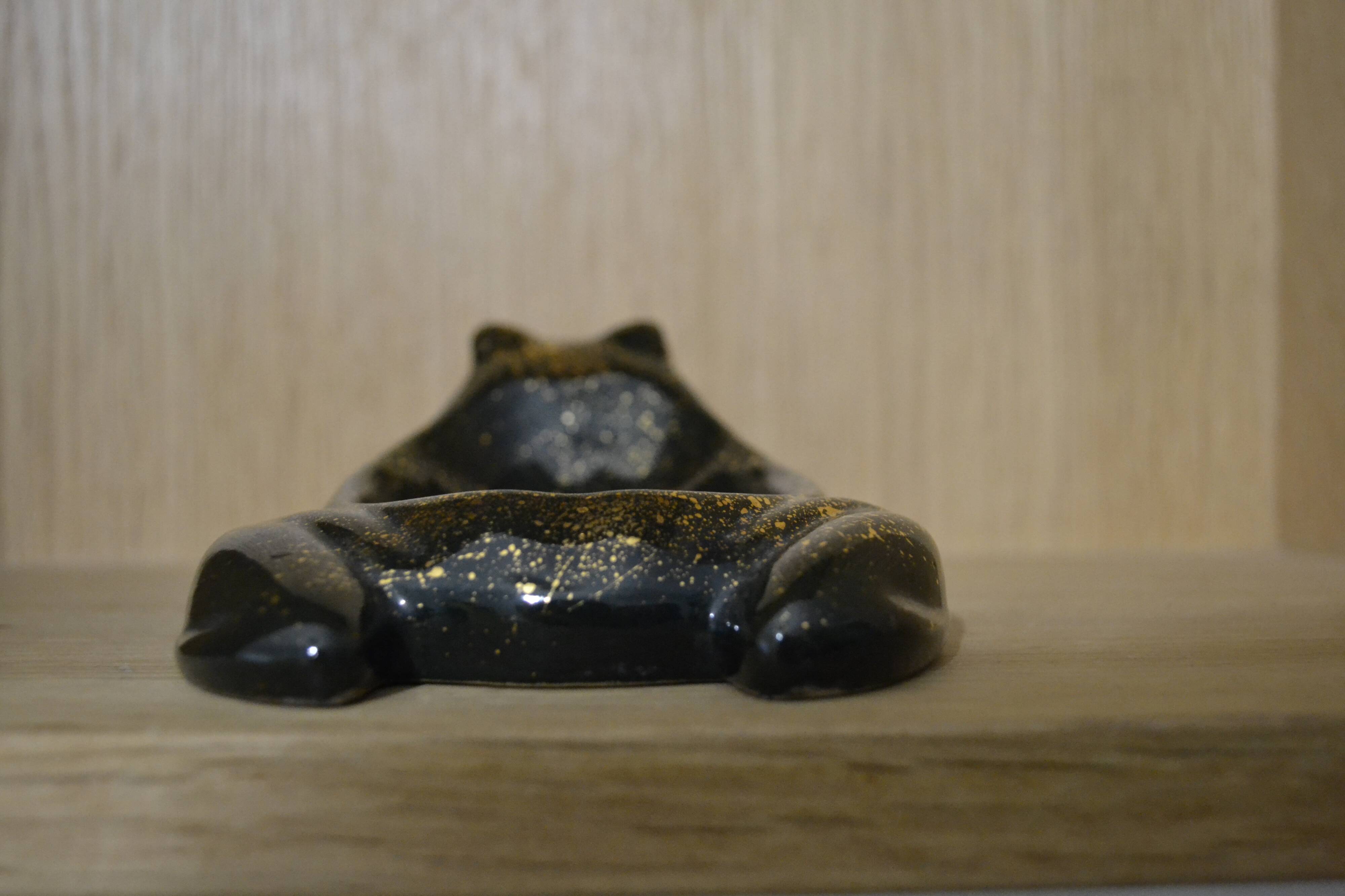 Handmade frog-shaped trinket tray