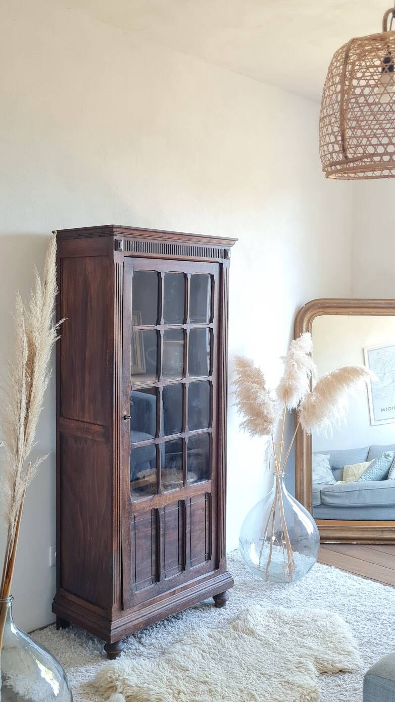 Glass-fronted Parisian wardrobe