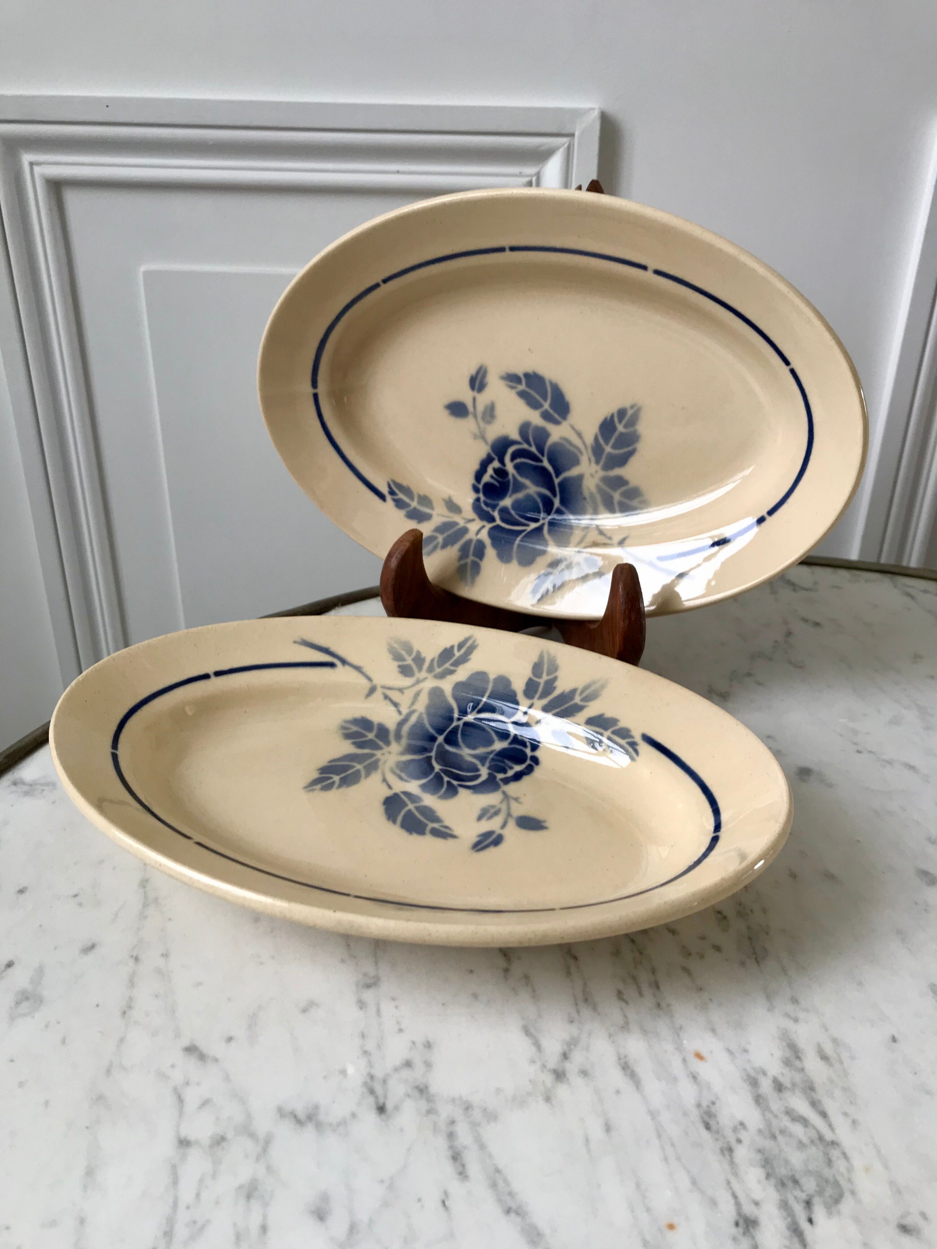 Duo of blue flower raviers Saint-Amand 30s-40s