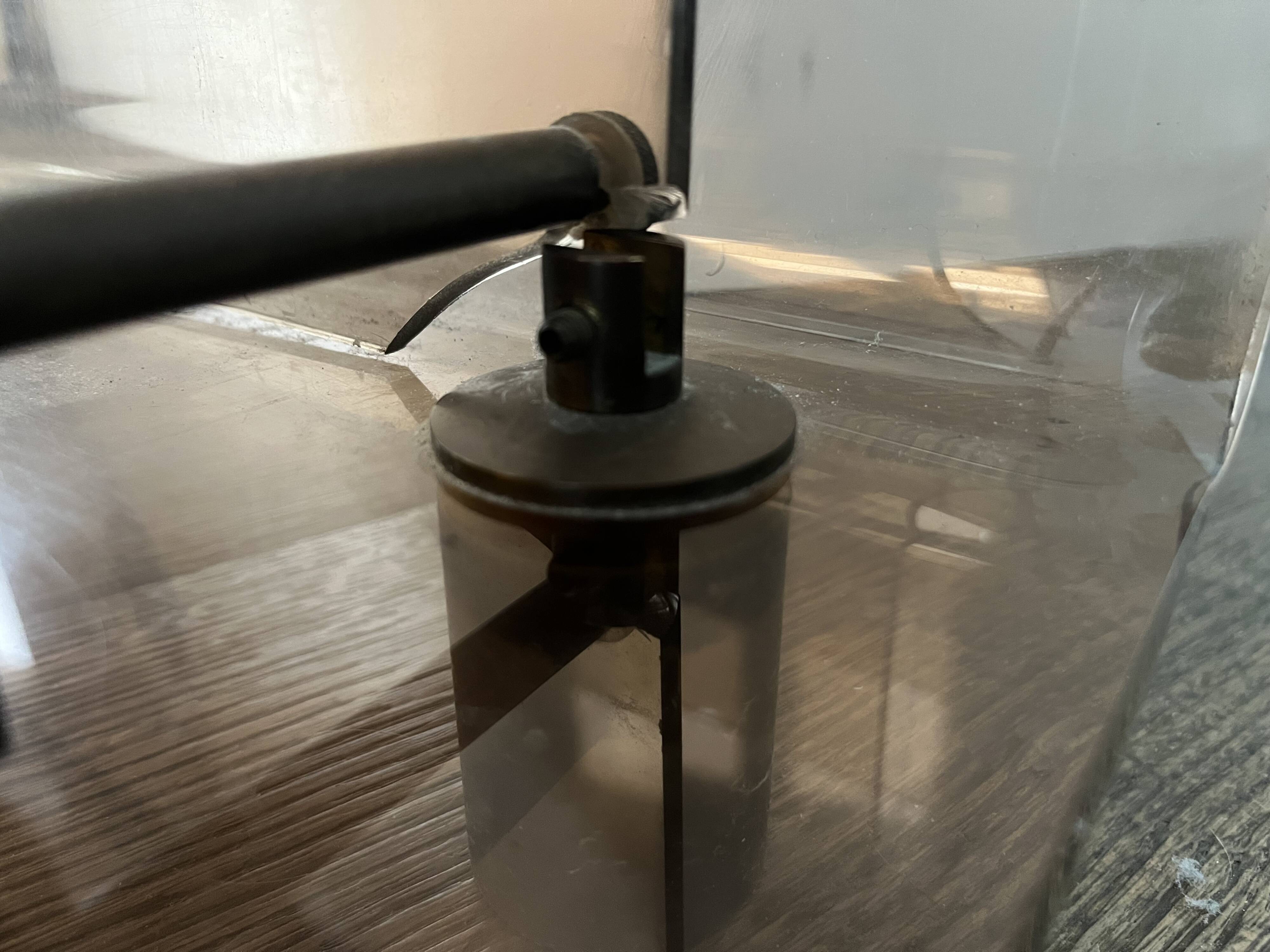 Meuble vinyle plexiglas Roche Bobois x Dumas