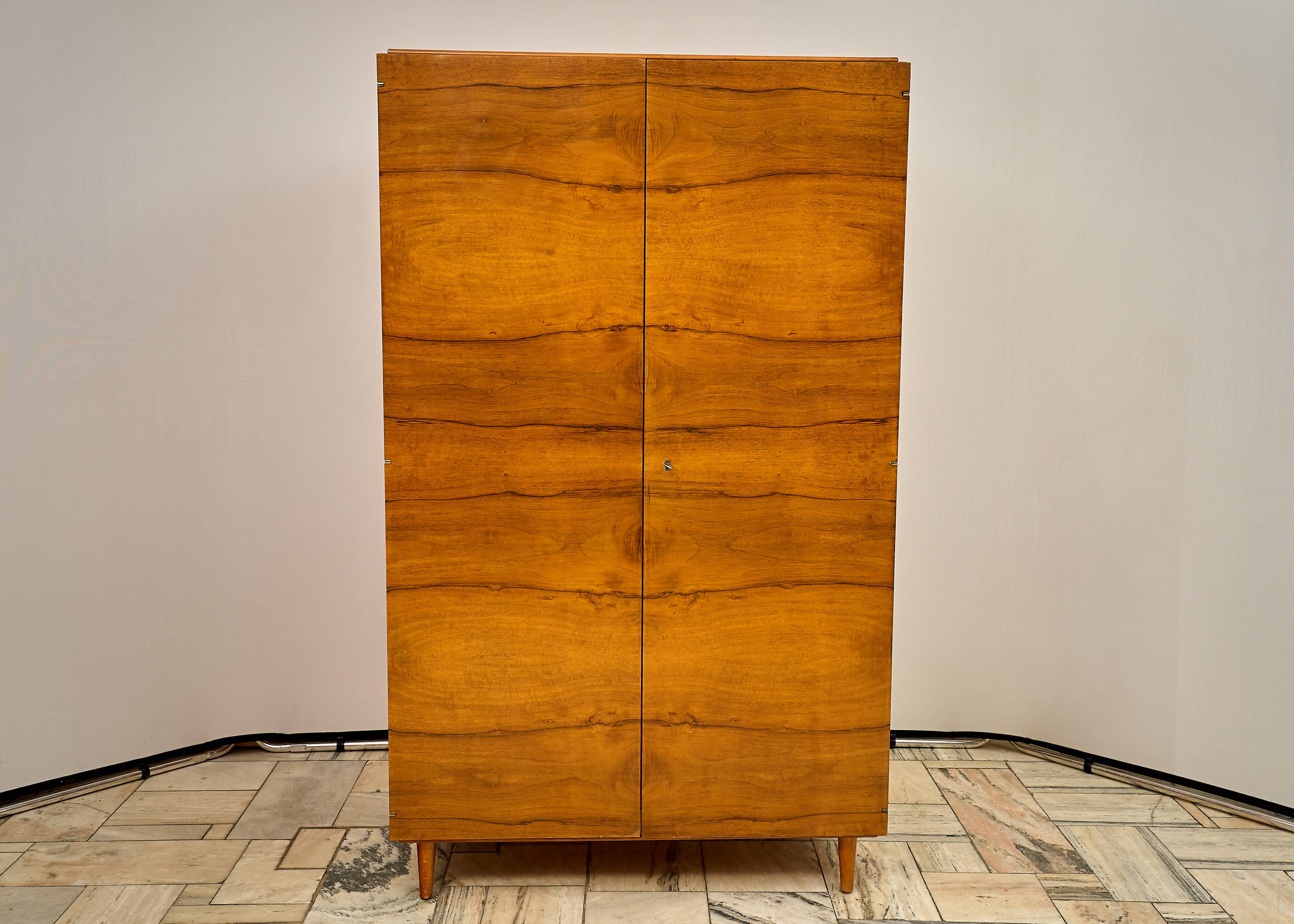 Vintage Wardrobe 1964 UP-Závody Czechoslovakia