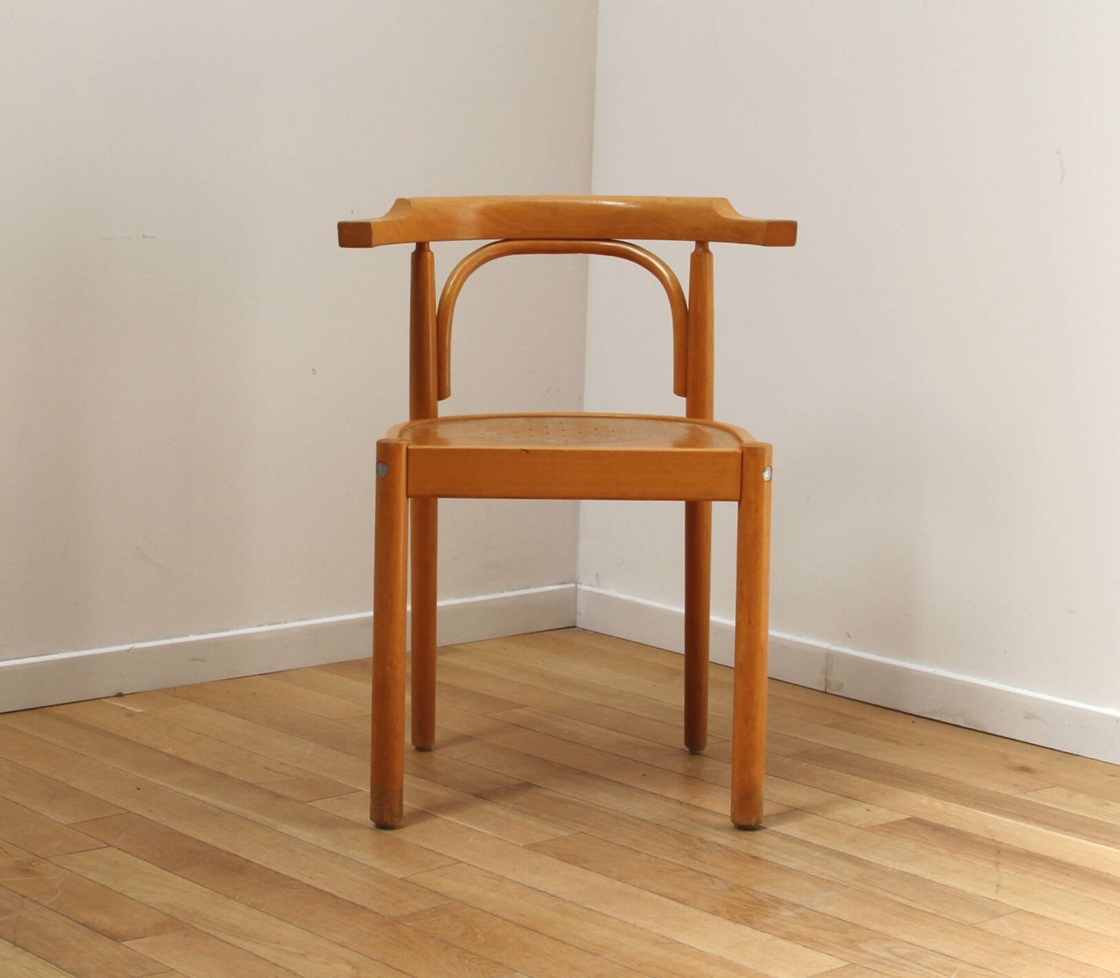 Set of 4 vintage bistro chairs