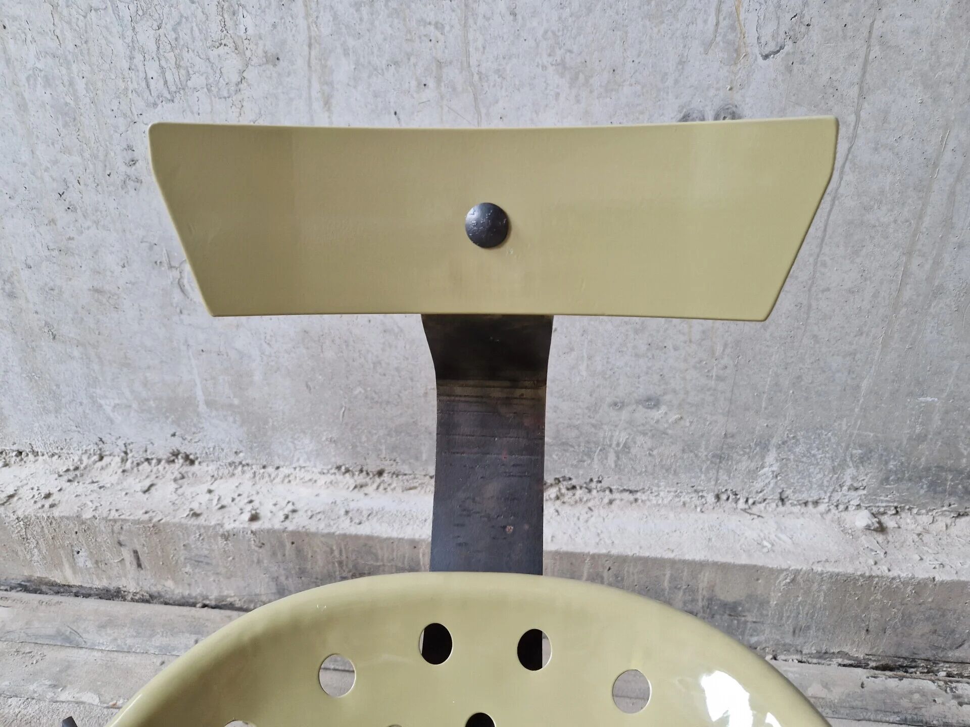 Unique set of 4 metal tractor seat chairs, 1990