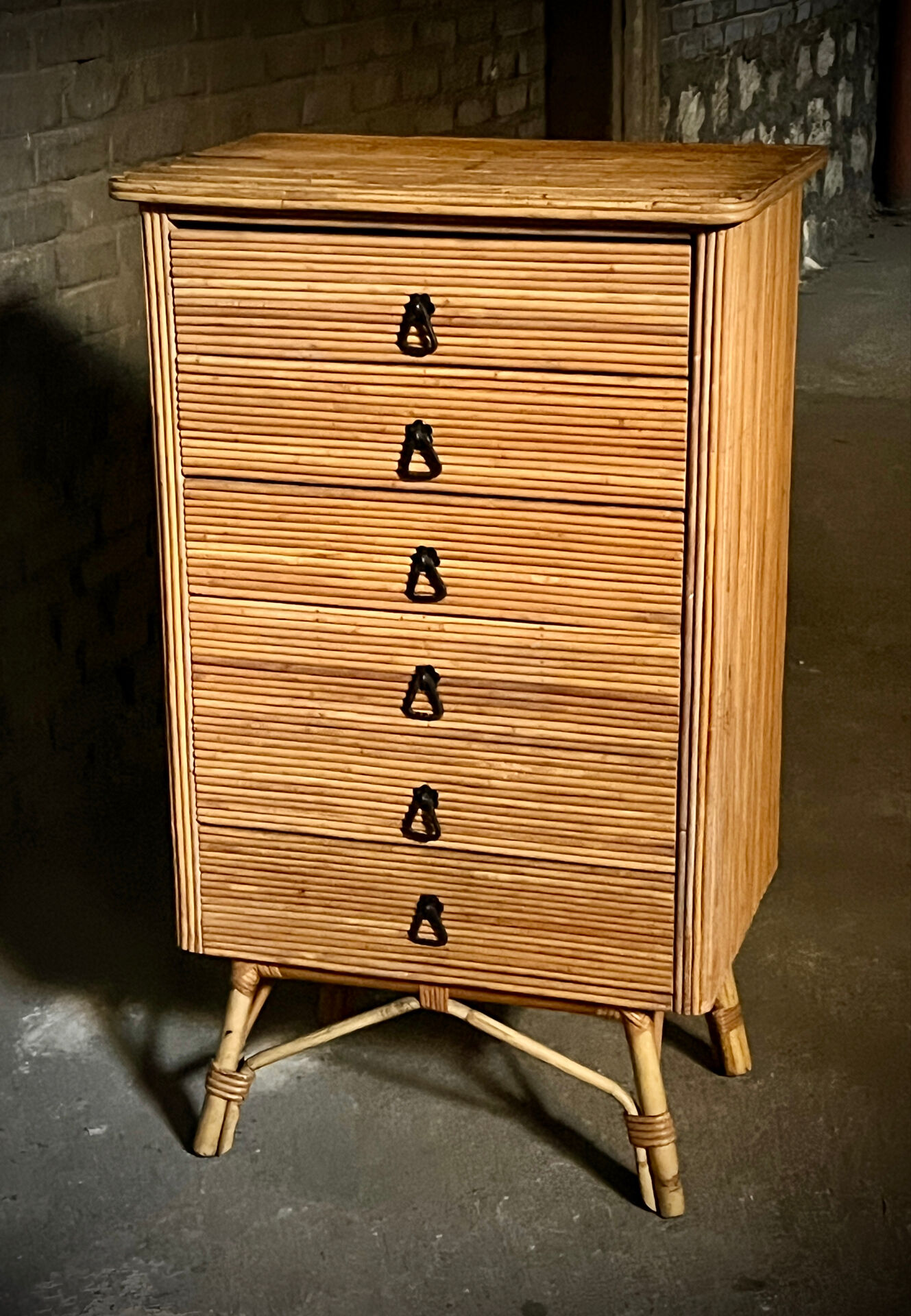 Commode en rotin, années 60
