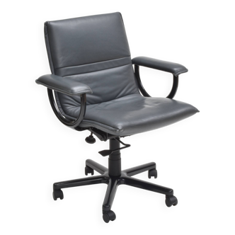 Artifort office chair from the 1980s
