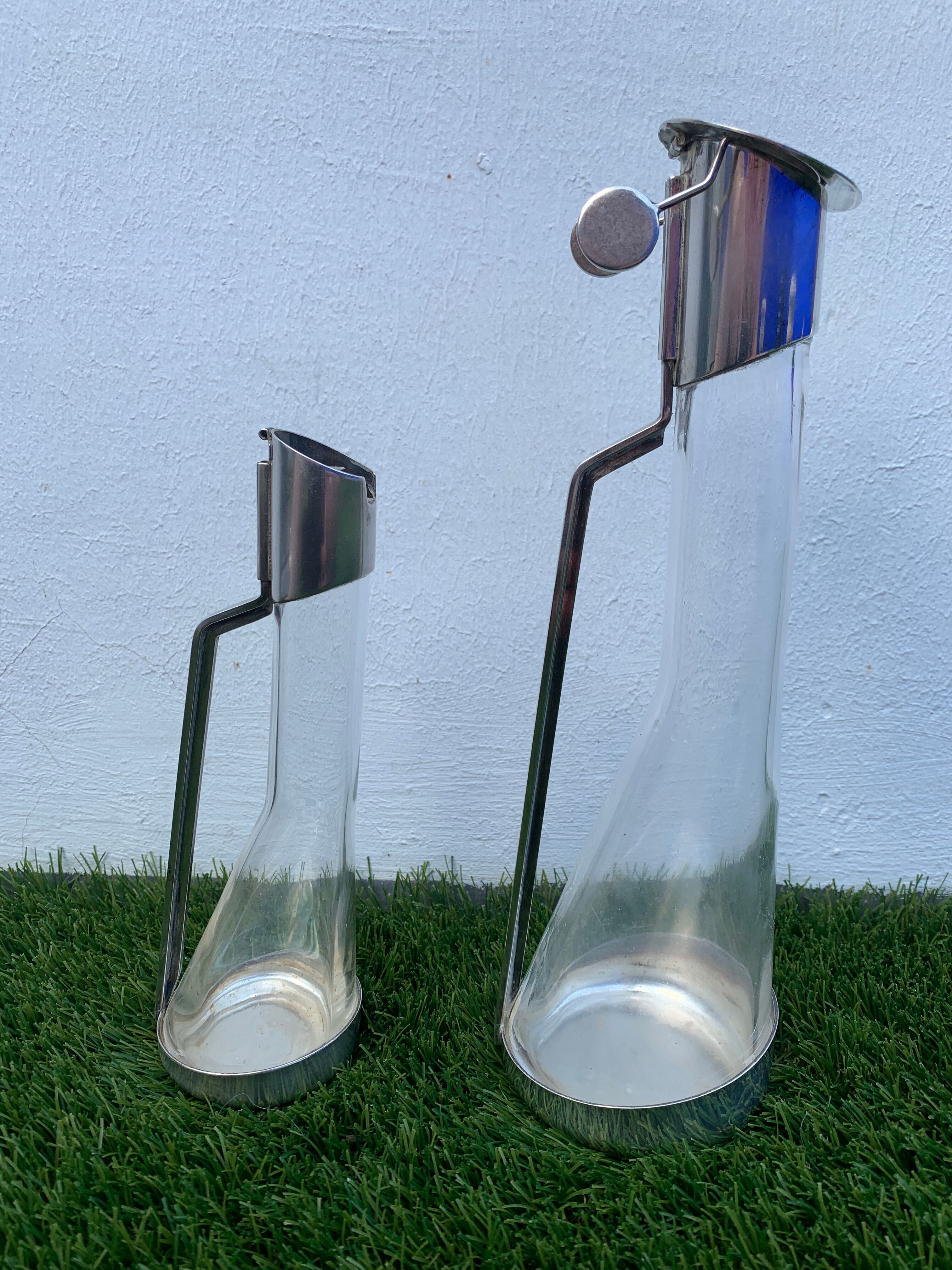 Oil and vinegar, stainless steel, Italian industrial design Achille Castiglioni, Alessi, 1984