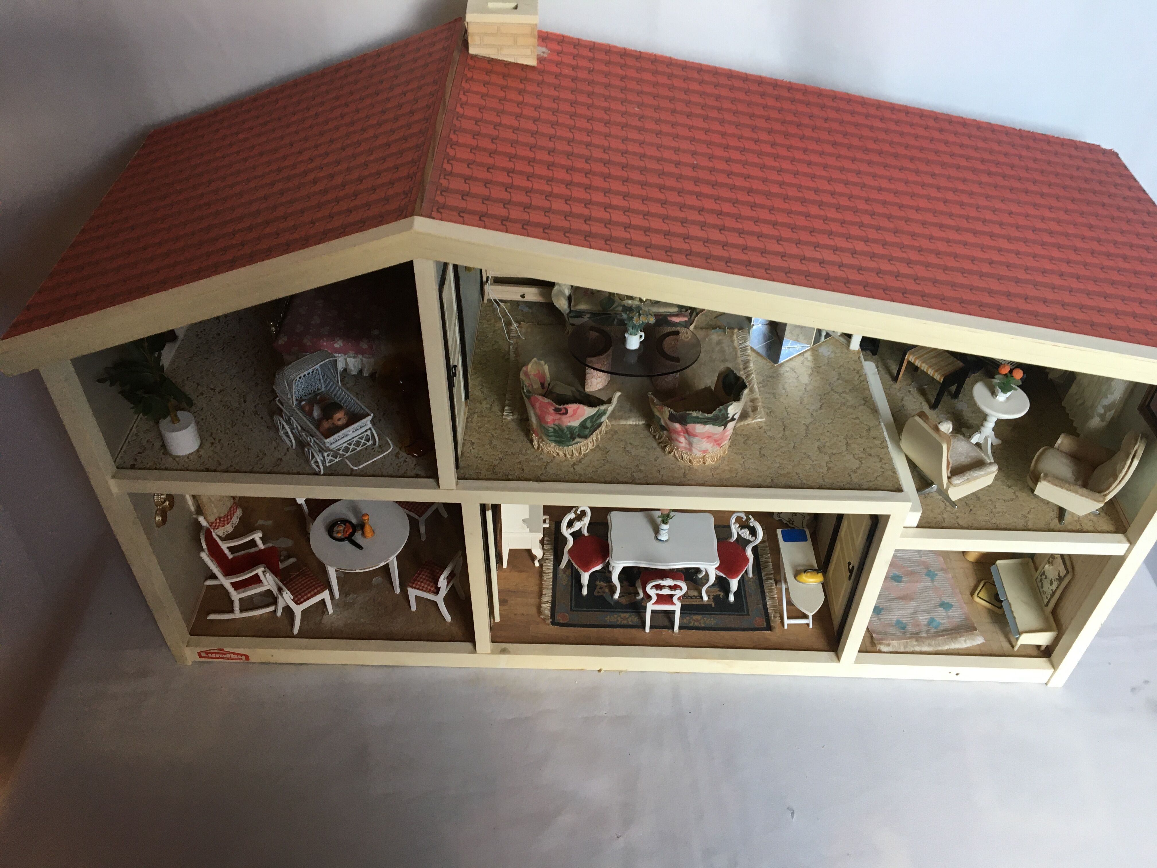 So-called Doll House