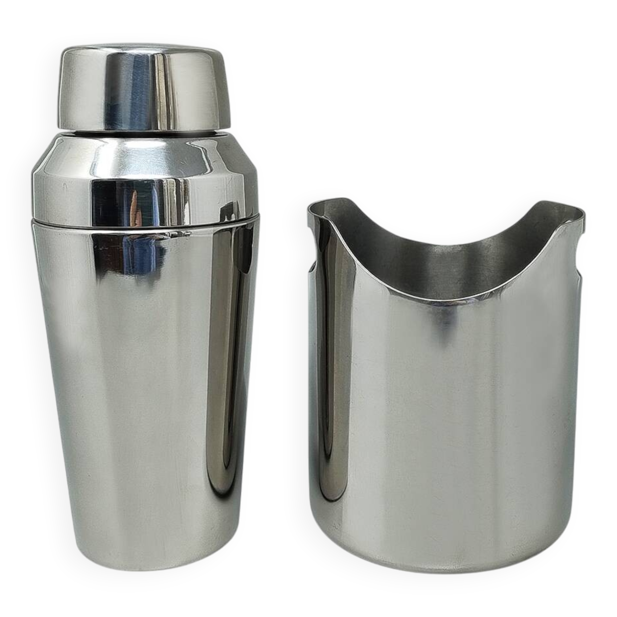 1970s Gorgeous Cocktail Shaker With Ice Bucket by Motta. Made in Italy