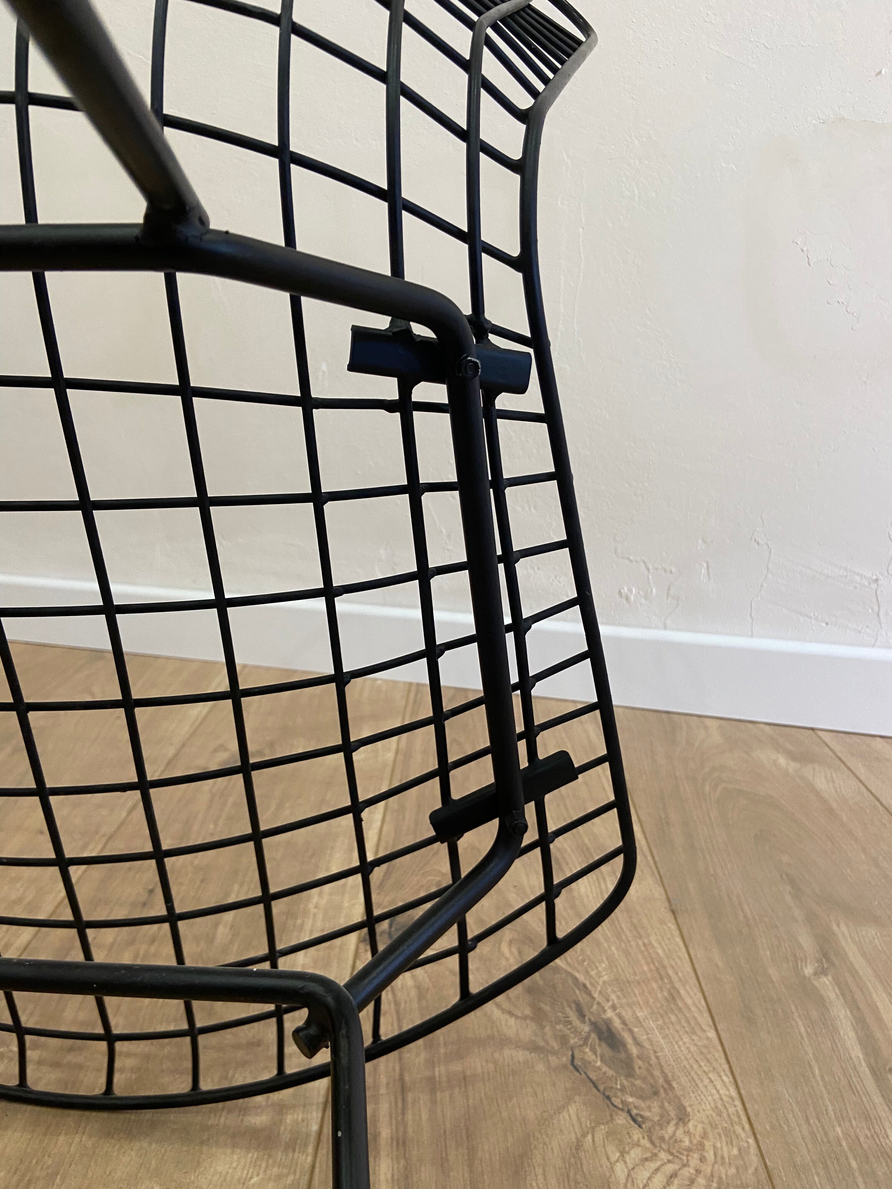 Chair by Harry Bertoia