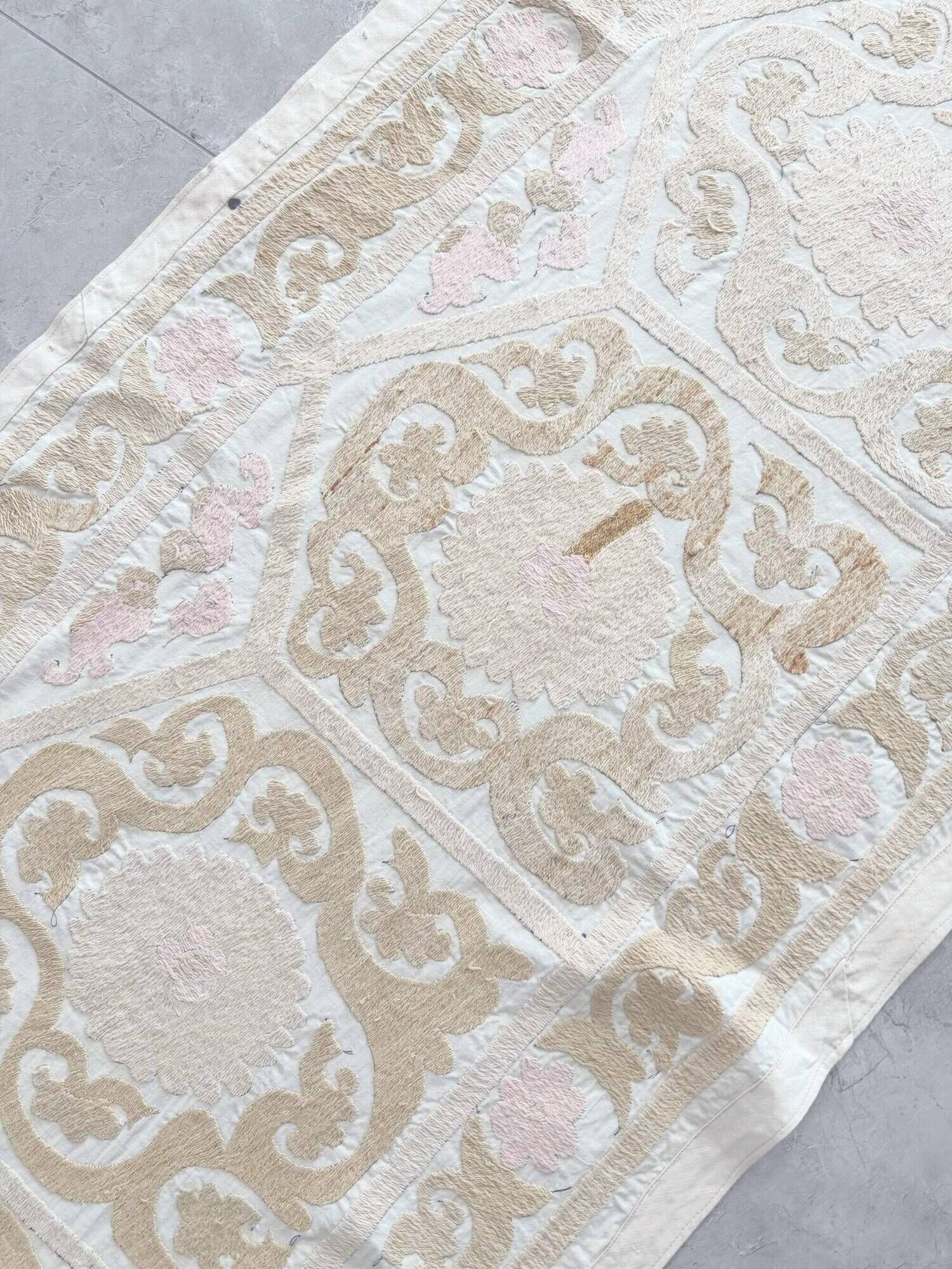 Vintage hand-embroidered tablecloth 77x360 cm
