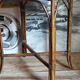 Table-desserte d'appoint en rotin ancienne