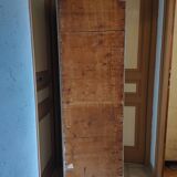 Armoire, bonnetière parisienne ancienne