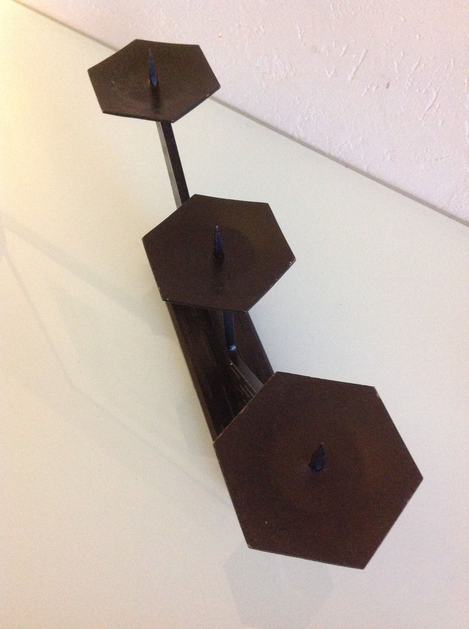 Three-star brutalist chandelier in black metal / vintage 60s-70s