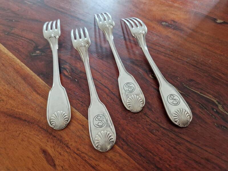 Christofle, Paris - Set of 4 dessert forks - Vendôme model (Louis XIV style) - in metal