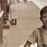 Fine Art Photography Walker Evans – Children Playing in the Street, NYC 1938