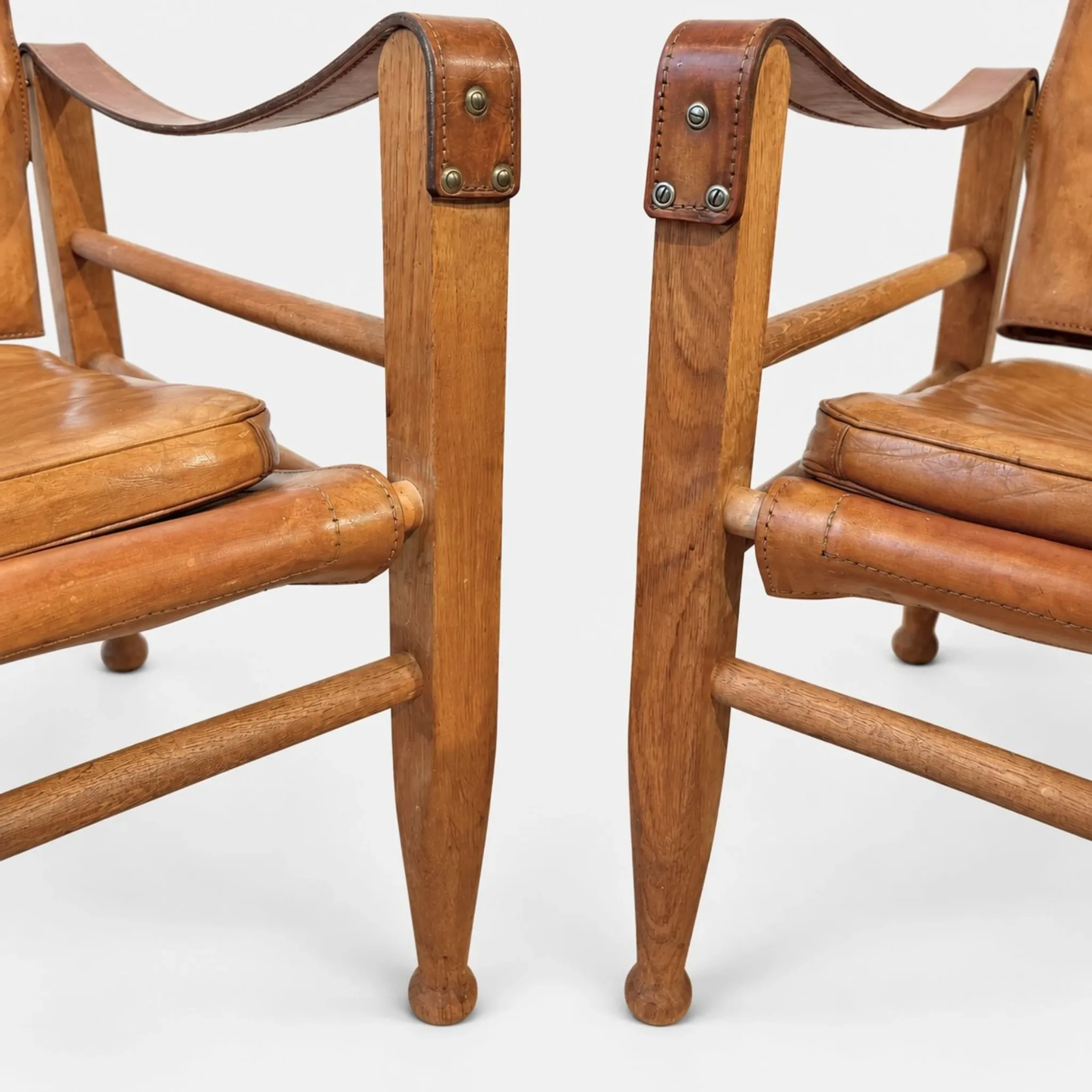 Fauteuils Safari cognac par Kaare Klint