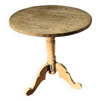 Old oak tripod table