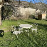 Vintage wrought iron garden furniture – Table + 3 chairs