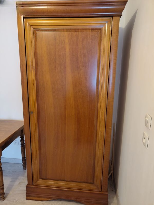Classic wooden bonnetière – 205 cm – Good condition