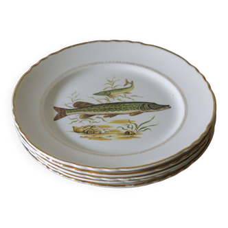 5 dinner plates from Moulin des loups in good condition