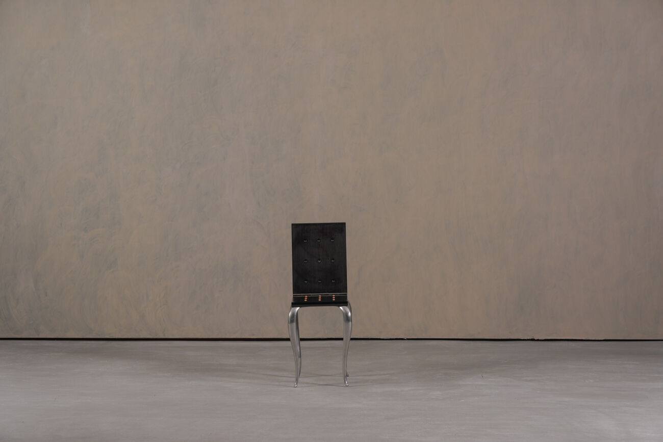 Chaise / table d'appoint Lola Mundo par Philippe Starck pour Driade, Italie, années 1980.