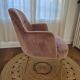 Fauteuil torre 1961 – modèle da vinci 02 – velours rose pâle