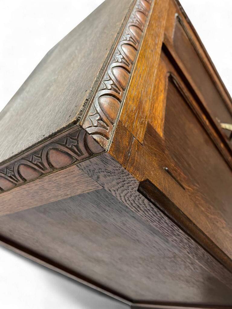 Vintage mid-height low cabinet/shelf with art deco details