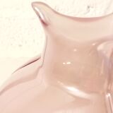 Pearl pink art glass vase with trilobe drawn edge