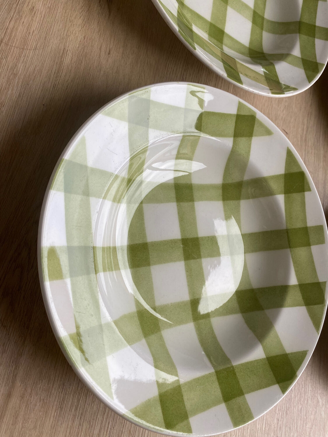 Checkered plates